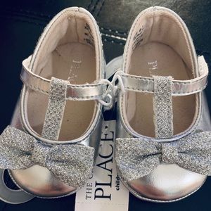 🔥2 FOR $10🔥 Silver Baby Dress shoes 0-3 months